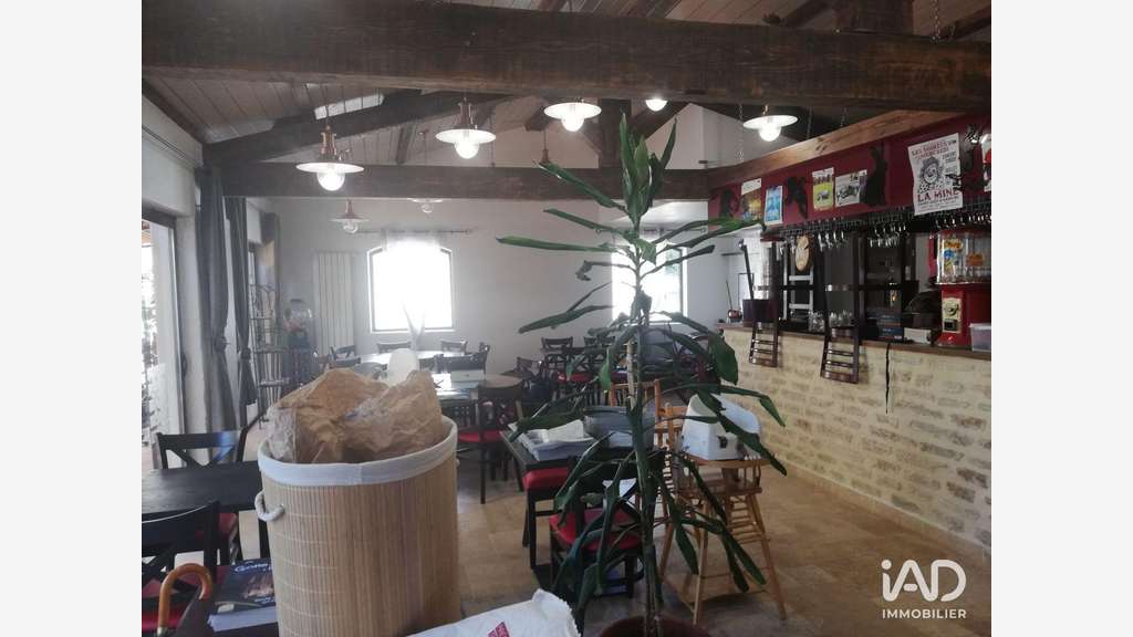 Bar brasserie à Saint-Remèze