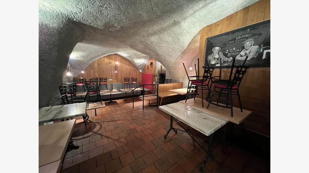 FDC crêperie bar restaurant cité médiévale Salers
