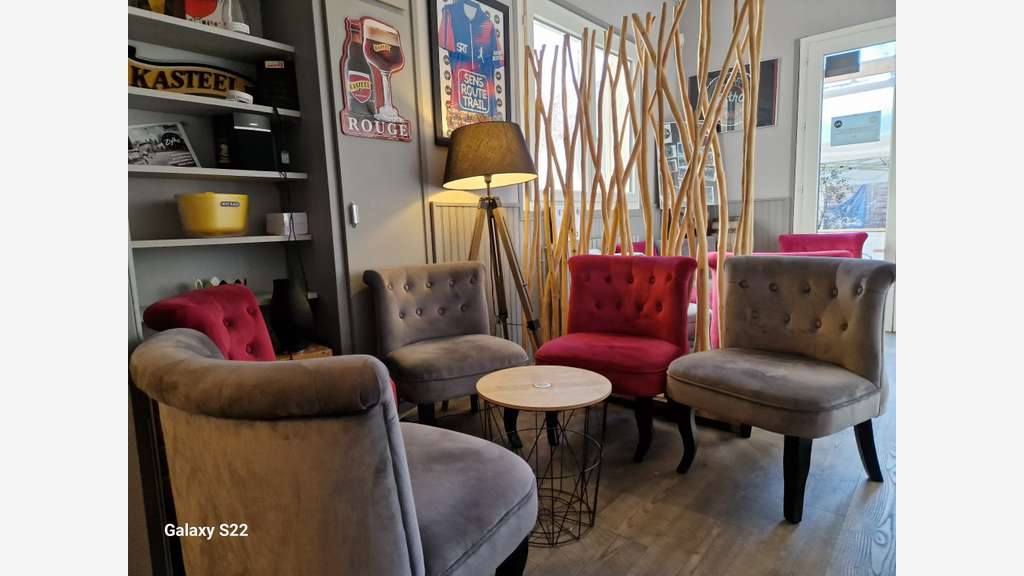 Vente bar tabac FDJ lic IV avec logement à Sens
