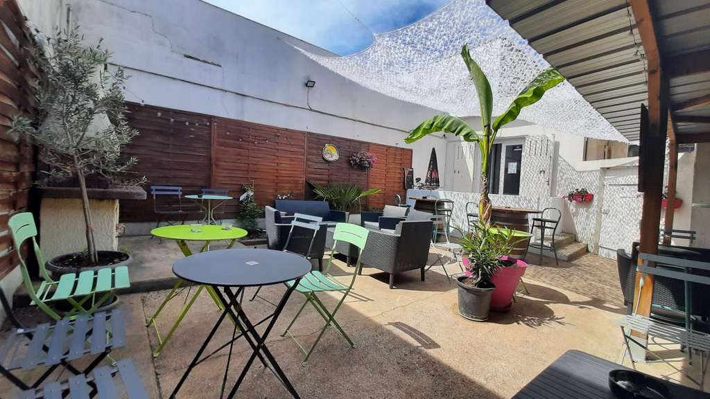 Vente bar tabac FDJ lic IV avec logement à Sens