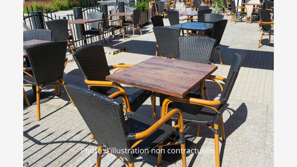 Vente bar restaurant snack 130m² à Sillingy 74330