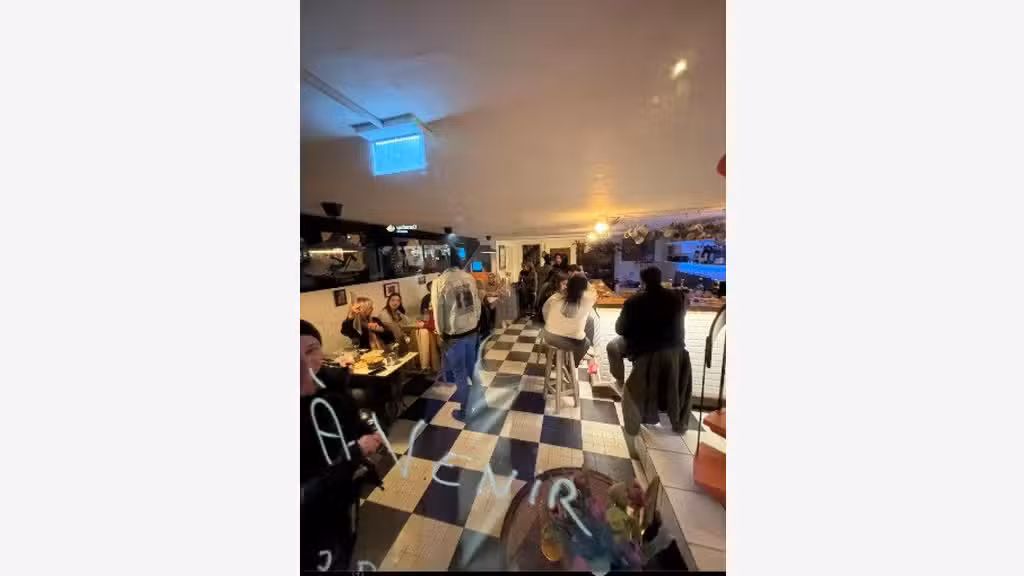Vente bar et restauration midi et soir à Talence