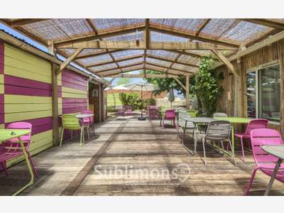 Restaurant bar de 229m² à vendre à Surzur