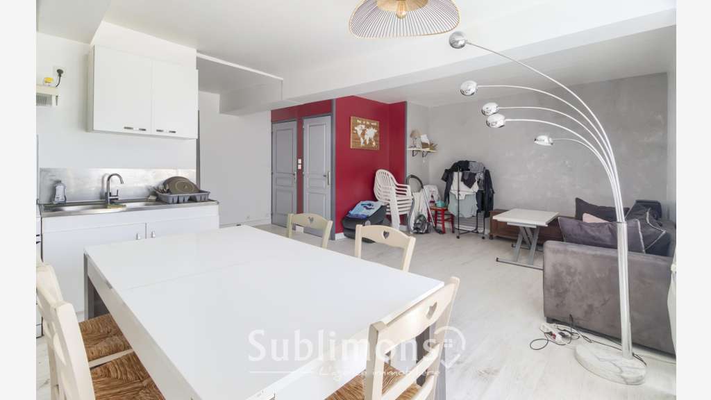 Restaurant bar de 229m² à vendre à Surzur
