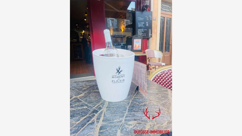 Vente bar restaurant sandwicherie au Val d'Oignt