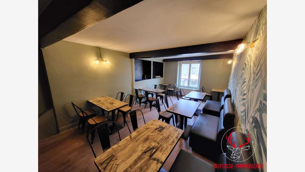 Vente bar restaurant sandwicherie au Val d'Oignt