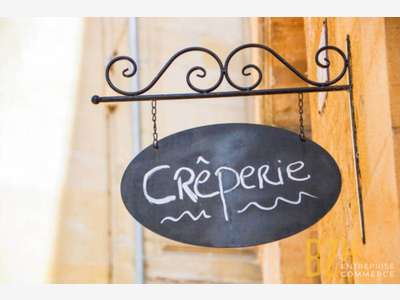 A vendre FDC crêperie rentable à Vannes centre