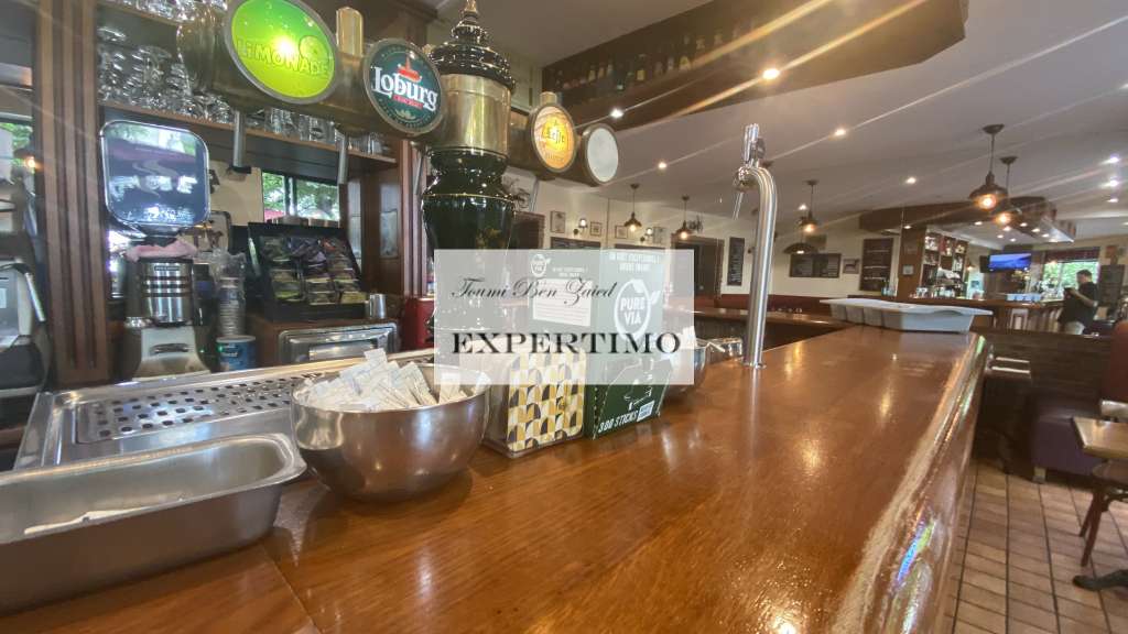 Vente brasserie restaurant à Versailles Notre Dame