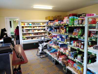 AV bar FDJ PMU épicerie et logement centre Manche