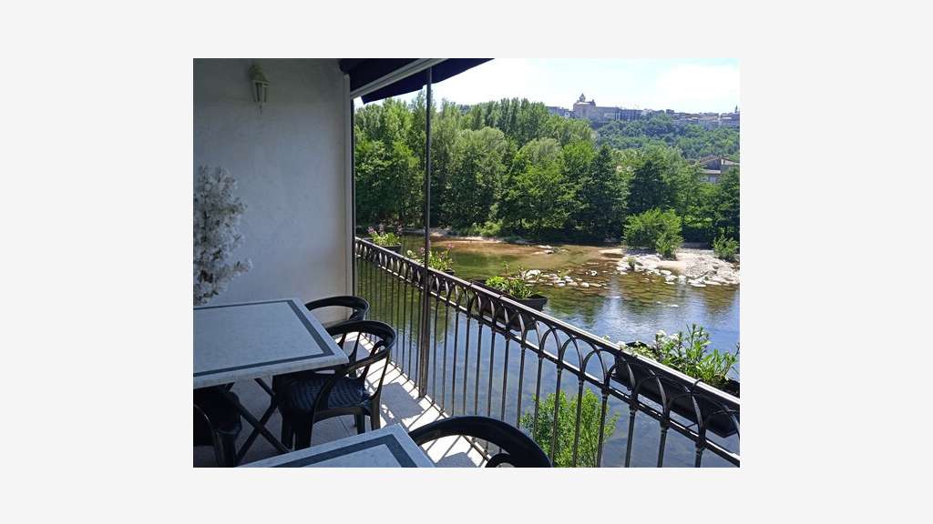 Vente bar restaurant petit prix à Aubenas