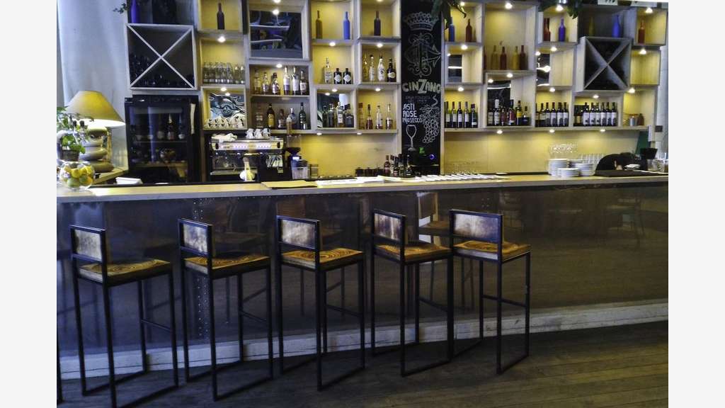 Bar restaurant PMU à céder sur l'agglo de Nîmes