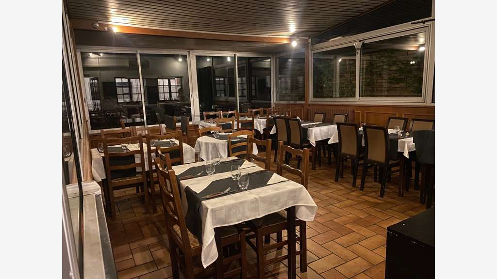 A vendre bar tabac restaurant terrasse à Lognes