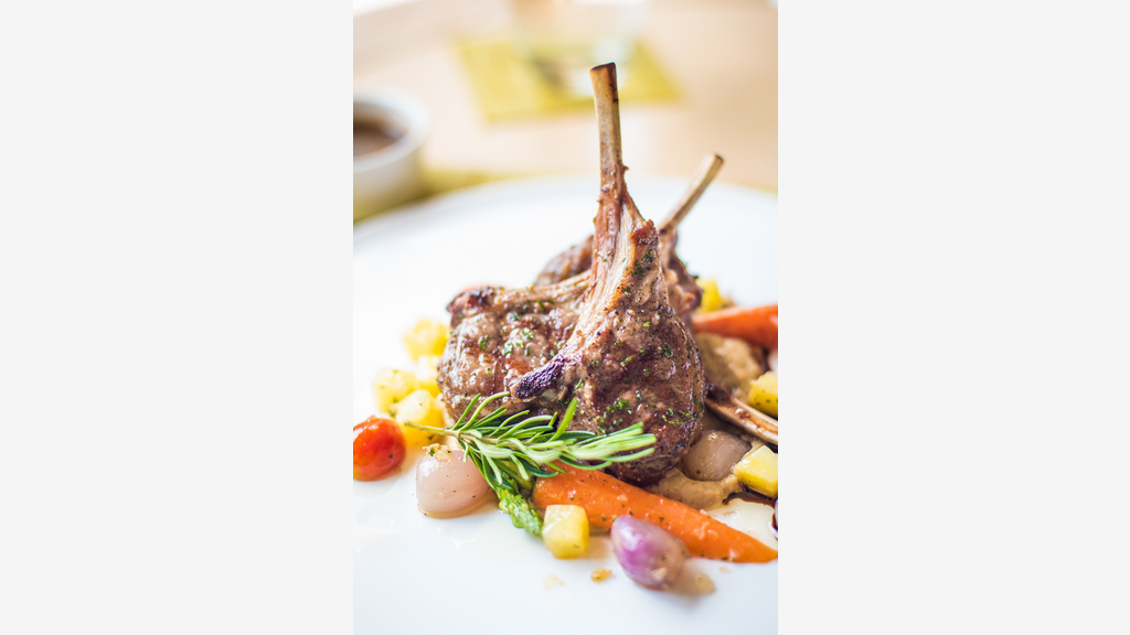 Vente beau restaurant licence IV à Versailles