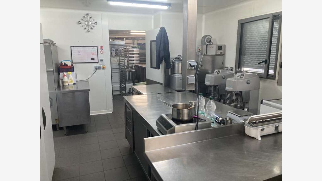 Vente Pâtisserie à Cluny Bourgogne du Sud 71