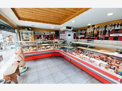 Cède boucherie charcuterie traiteur à Bozel centre