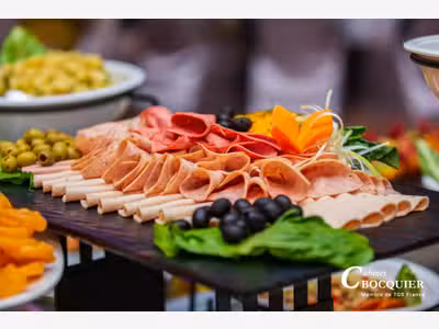 BOUCHERIE CHARCUTERIE en centre-ville