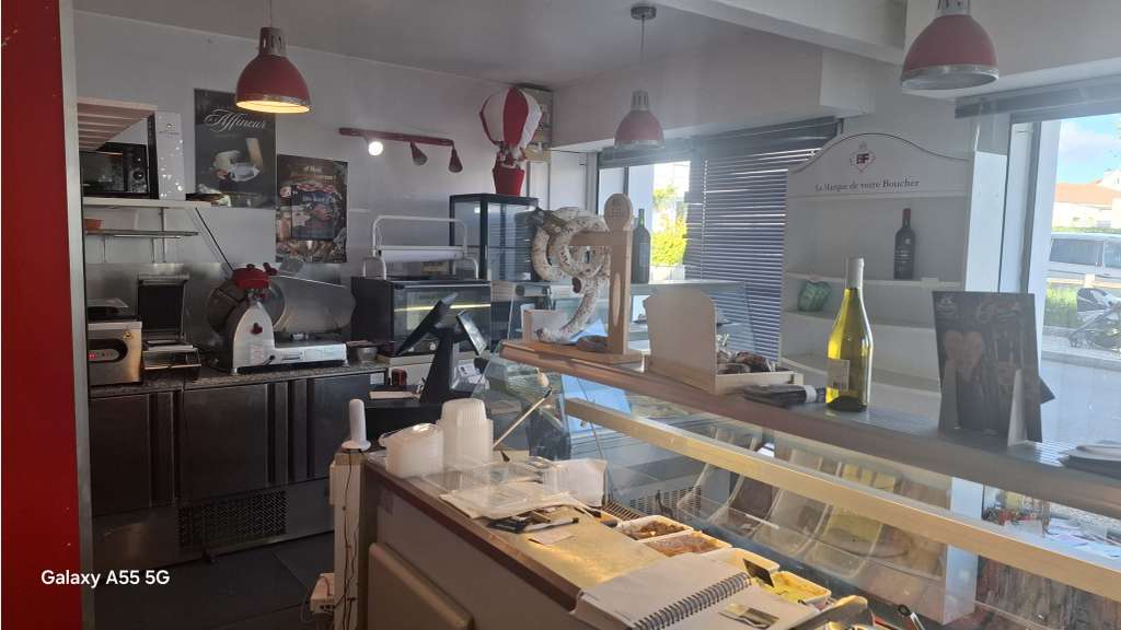 Boucherie Charcuterie - Emplacement stratégique