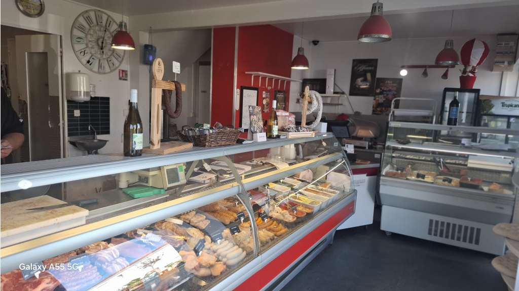 Boucherie Charcuterie - Emplacement stratégique