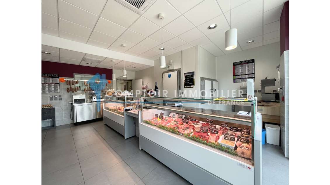 À vendre boucherie charcuterie à Crépol centre