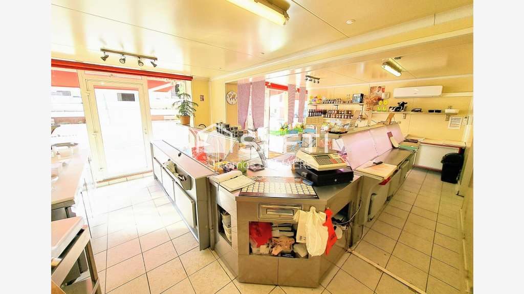 Vente FDC boucherie charcuterie à Montendre 