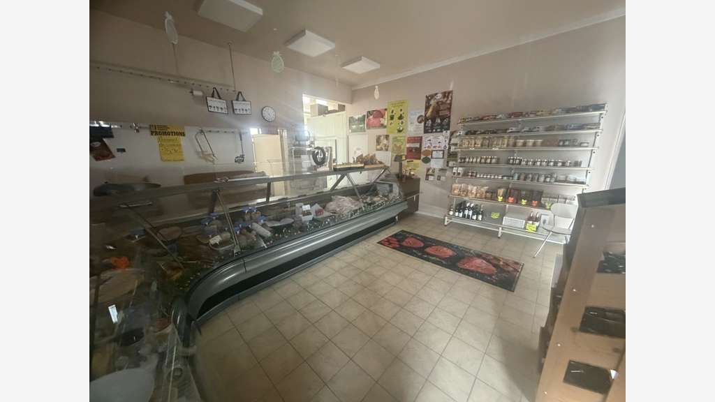 Vente boucherie charcuterie de renom dans l'Aube