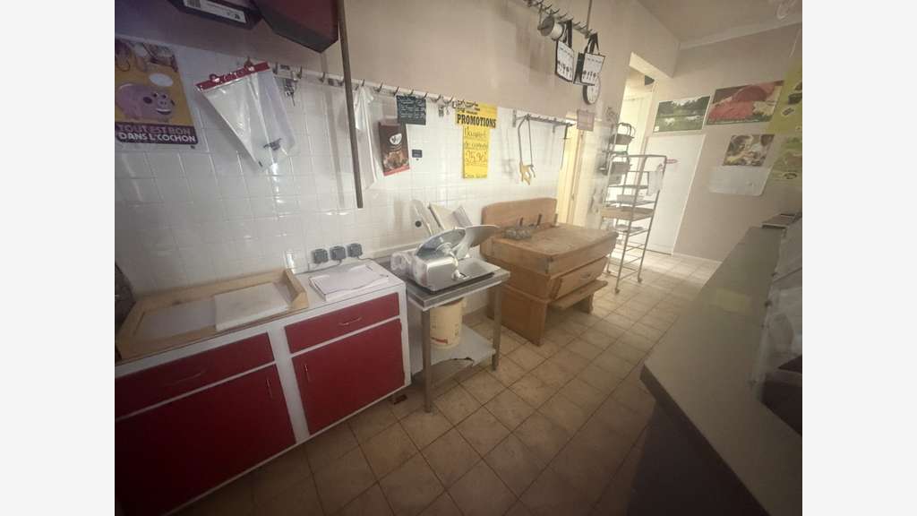 Vente boucherie charcuterie de renom dans l'Aube