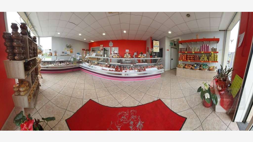 AV charcuterie boucherie à fort potentiel Tonneins