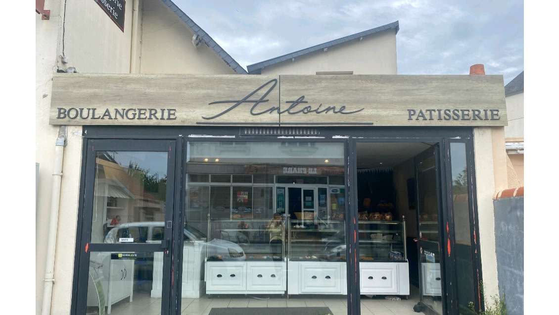 Vente boulangerie dans un quartier de Saint-Malo