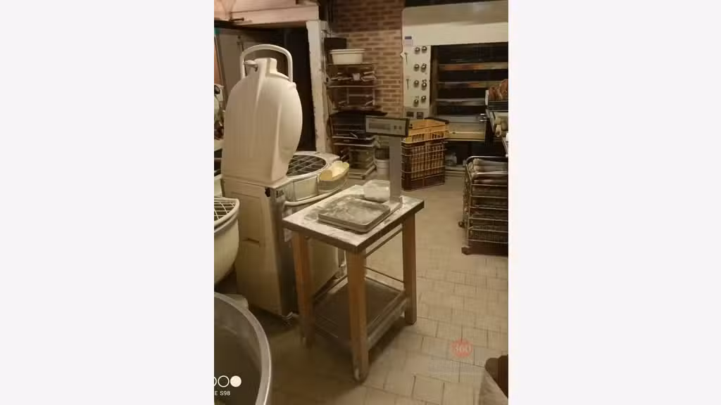 A vendre boulangerie murs et fonds à Monpazier