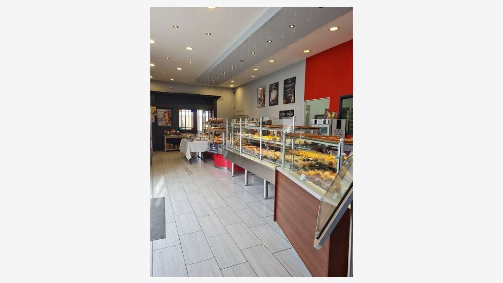 Vente  affaire du 13 avec de beaux volumes