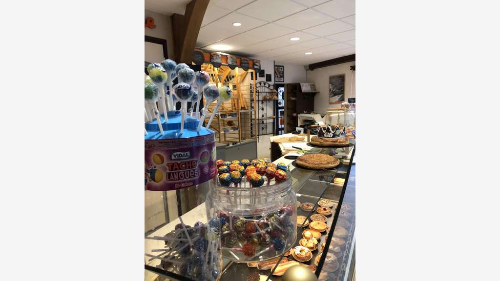 A vendre boulangerie pâtisserie à Bracieux centre