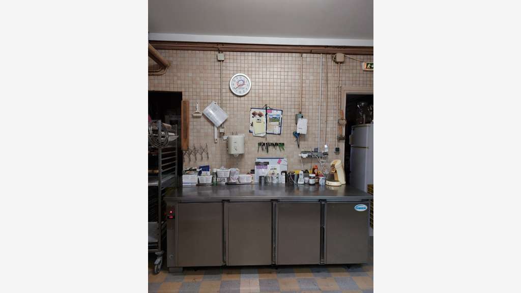 Vente boulangerie patisserie en bourg du Calvados