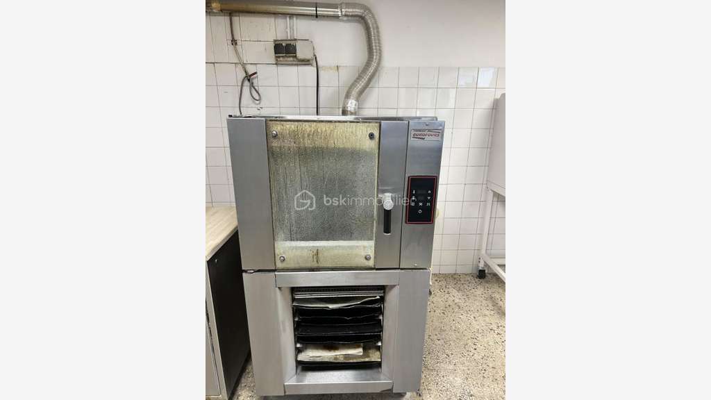 AV boulangerie clé en main + terrasse + logement