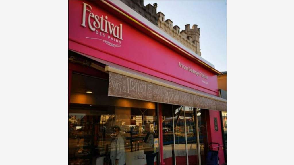AV boulangerie en station balnéaire réputée du 17