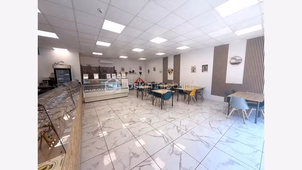 Vente magnifique FDC pâtisserie sur Fabrègues