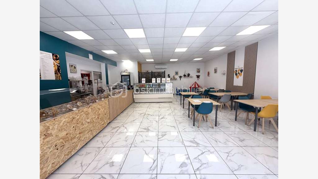 Vente magnifique FDC pâtisserie sur Fabrègues