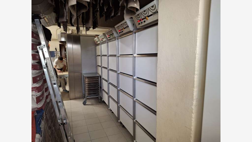 Vente belle boulangerie avec appartement dept Gard