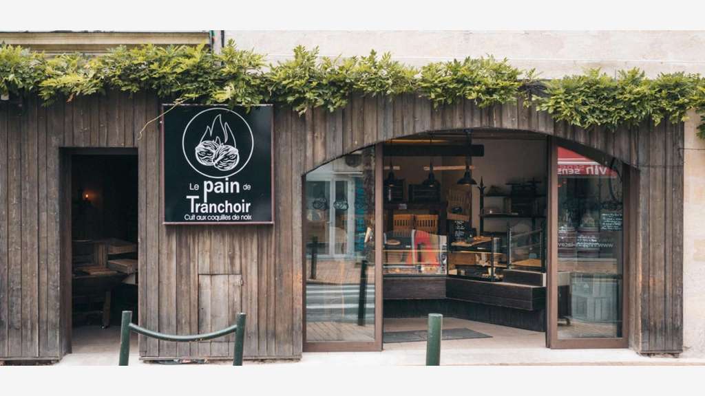 AV boulangerie avec emplacement N°1 dans la CUB 33