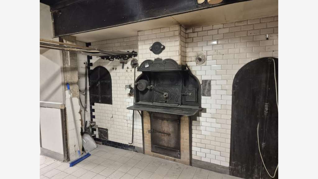 AV boulangerie avec emplacement N°1 dans la CUB 33