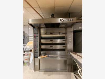Vente belle et spacieuse boulangerie rénovée (70)