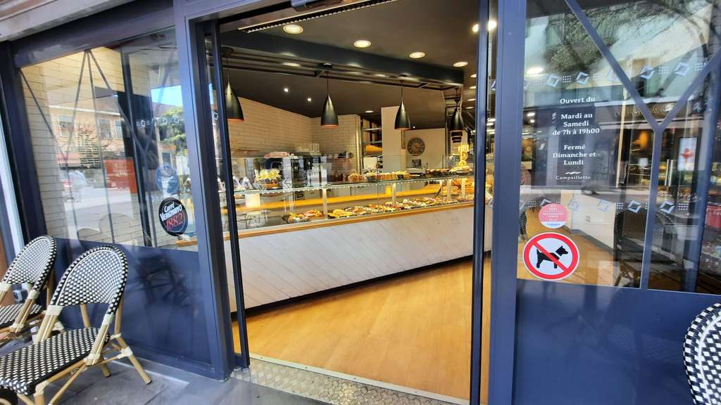 Vente boulangerie pâtisserie en centre ville du 74