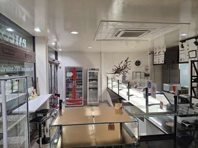 Seule boutique de la commune proche Grenoble 38