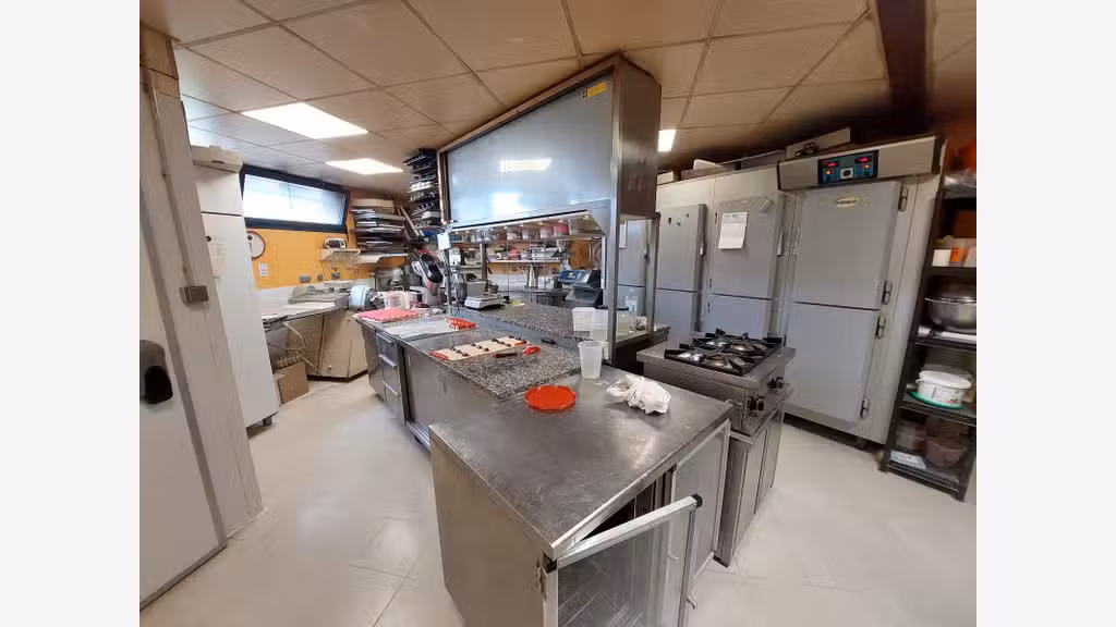 AV boulangerie sur empl de 1er ordre en Jura