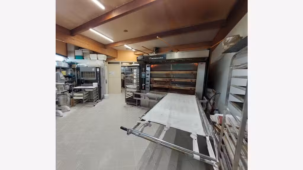 AV boulangerie sur empl de 1er ordre en Jura