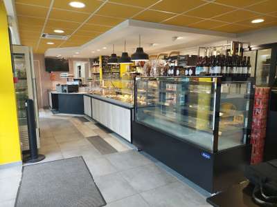 Vente très belle boulangerie poss logement Jura