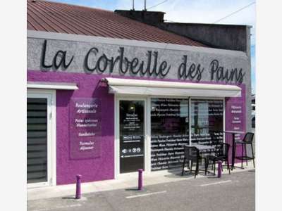 AV boulangerie pâtisserie avec parking dans le 47