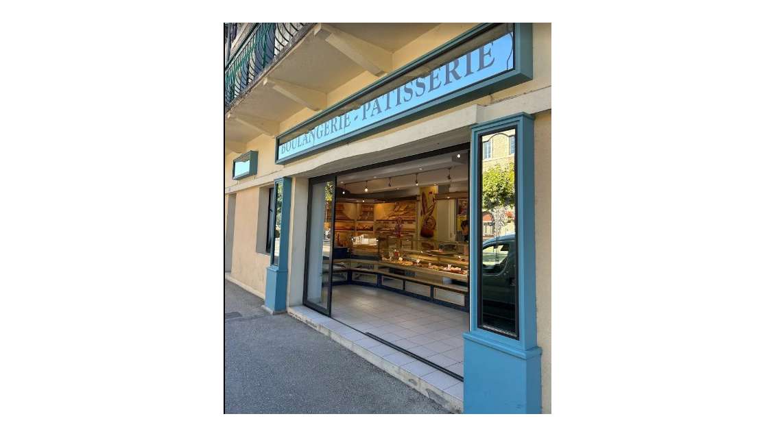 Vente boulangerie pâtisserie au coeur de Luzech