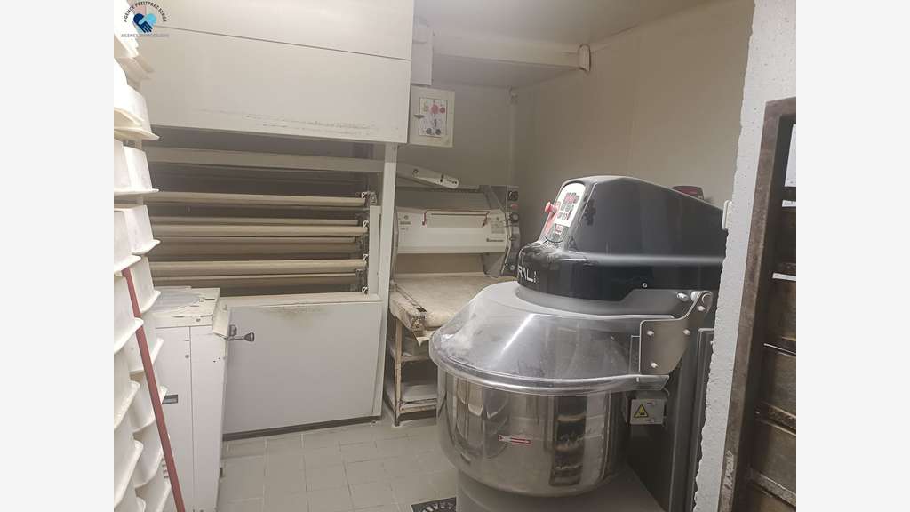 Vente boulangerie pâtisserie prox Narbonne plage