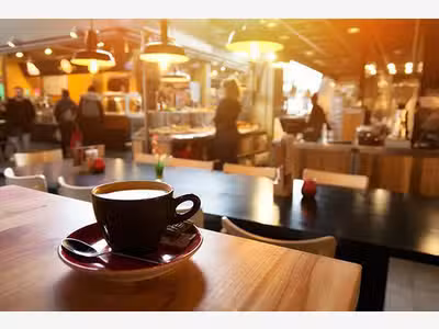 AV coffee shop sur place à emporter Vienne (86)