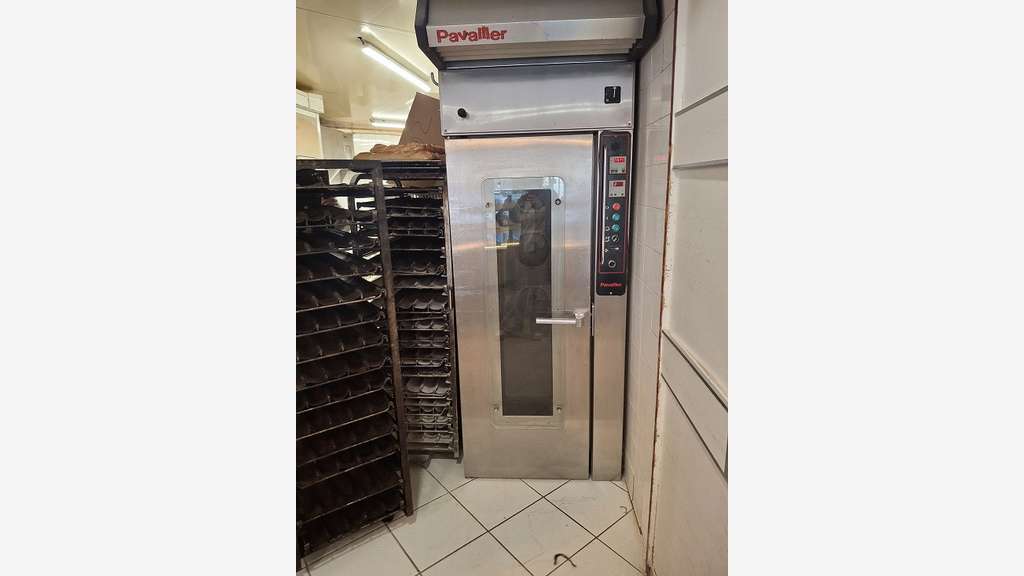 AV boulangerie artisanale dans village proche Lyon